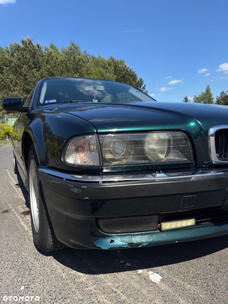 BMW Seria 7 - 23