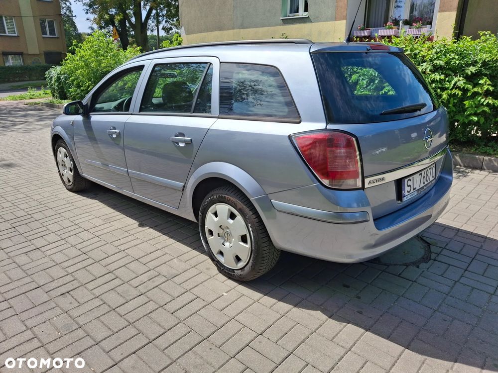 Opel Astra - 3
