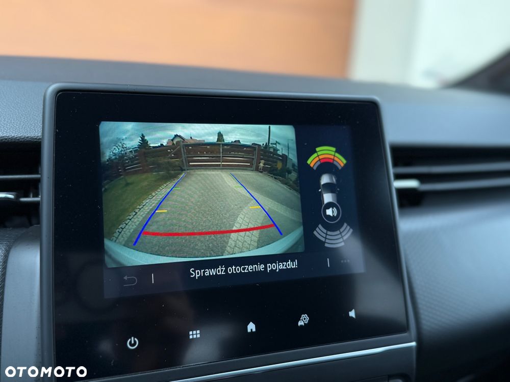 Renault Clio TCe 90 TECHNO - 28