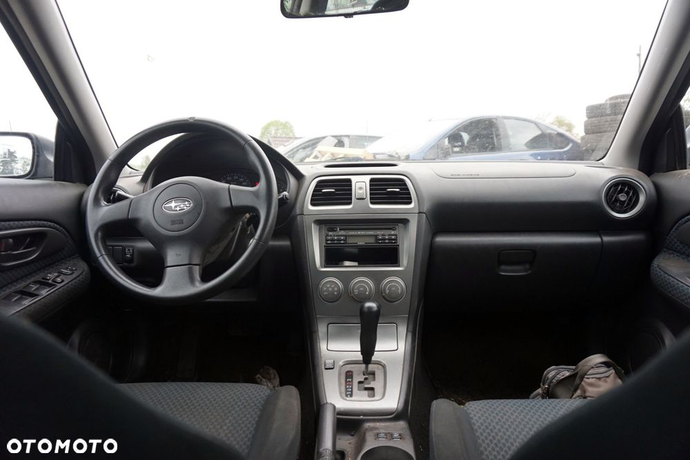 SUBARU IMPREZA II GD LIFT KOMBI 2006 32J 1.5 16V EL15 105KM TZ1B4LA8AA CZARNY na części - 9