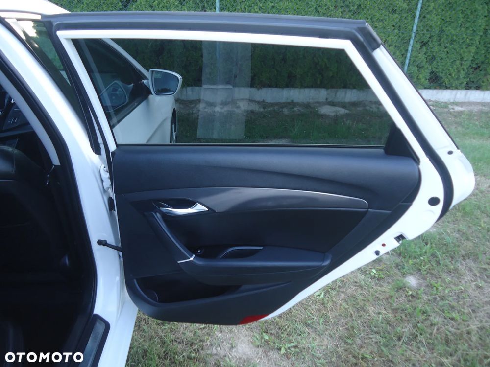 Hyundai i40 2.0 Automatik Premium - 34