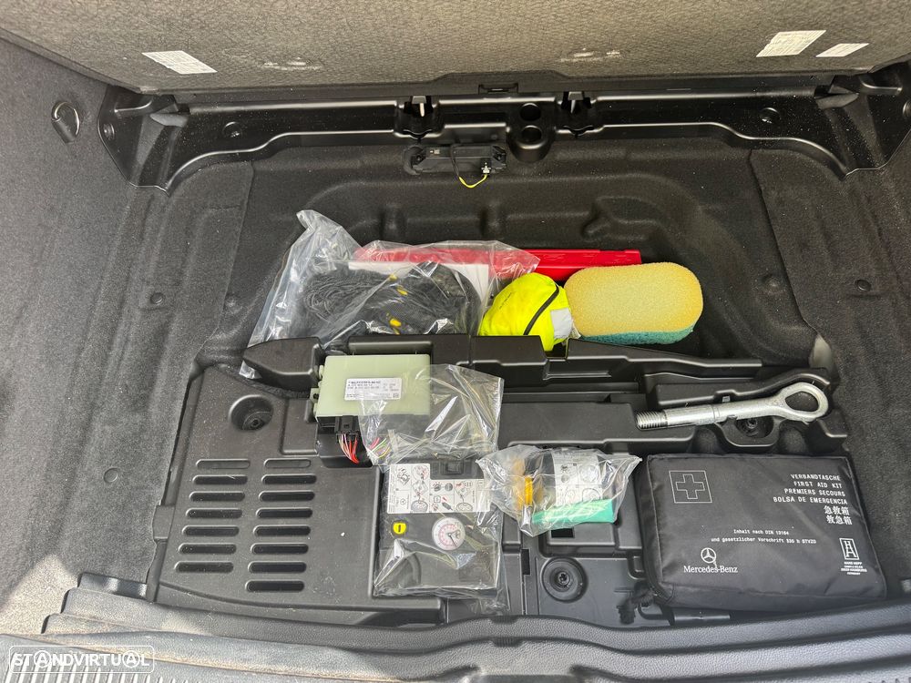 Mercedes-Benz B 180 d Style - 22