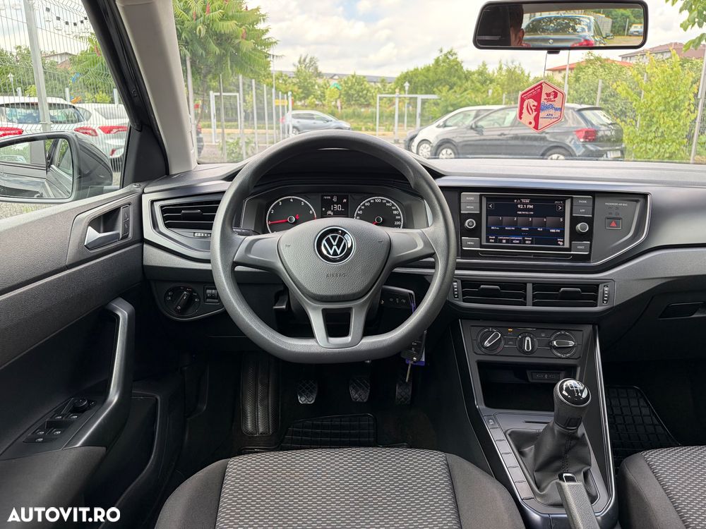 Volkswagen Polo 1.0 Comfortline - 10