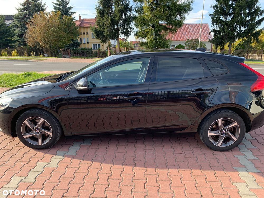 Volvo V40 T2 Momentum - 7