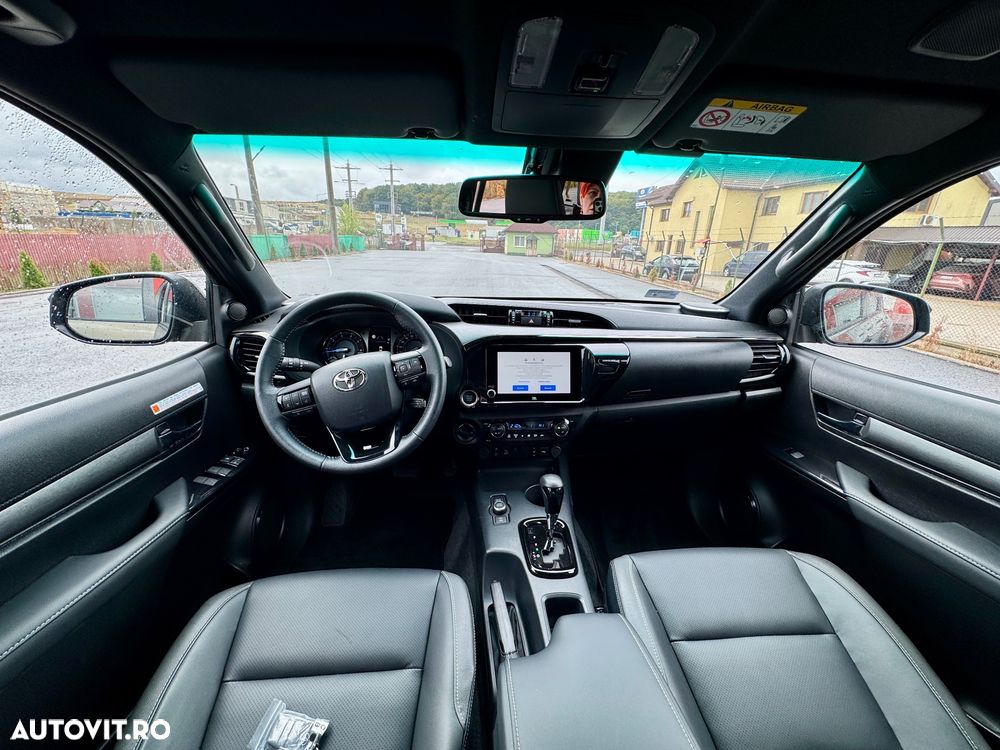Toyota Hilux 4x4 Double Cab MHEV Autm. Invincible - 14