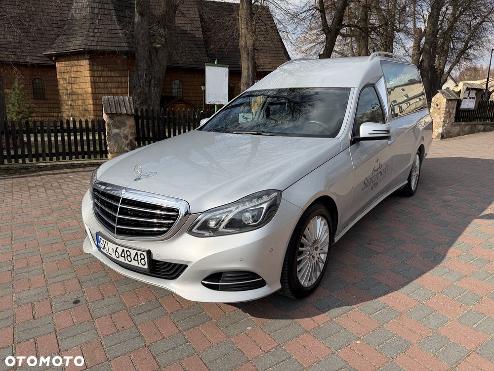 Mercedes-Benz Klasa E - 1