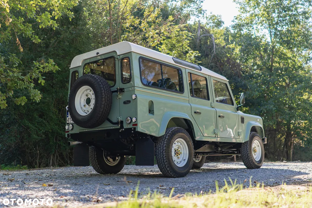 Land Rover Defender 110 2.4 TD4 SE - 8