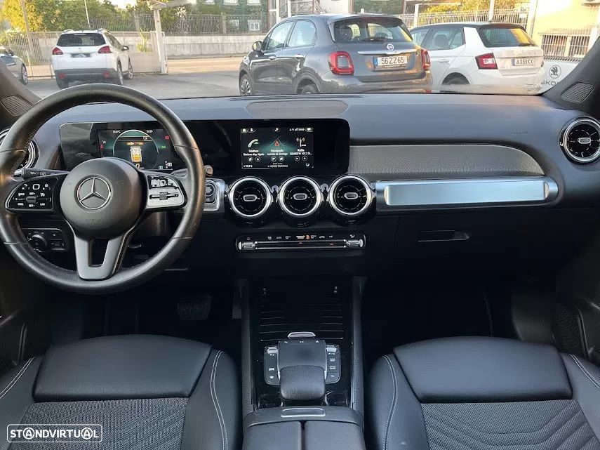 Mercedes-Benz GLB 200 d 4Matic - 12