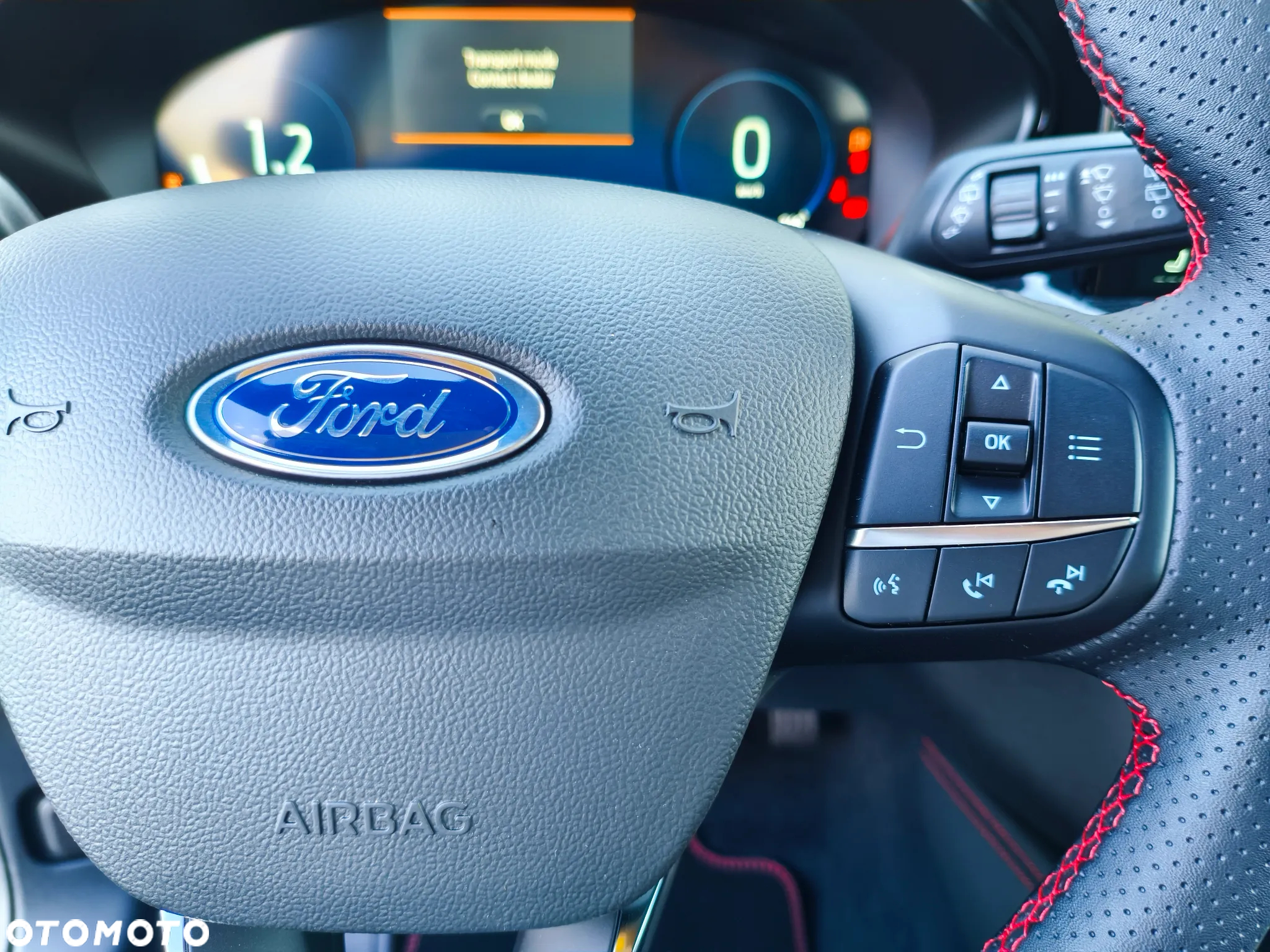 Ford Focus - 23