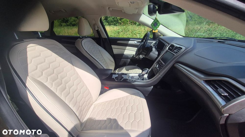 Ford Mondeo Vignale 2.0 TDCi PowerShift - 22