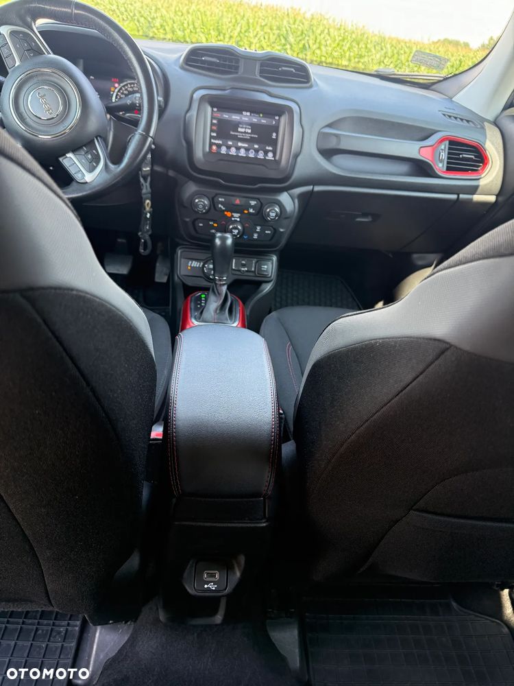 Jeep Renegade 2.0 MultiJet Trailhawk 4WD S&S - 19