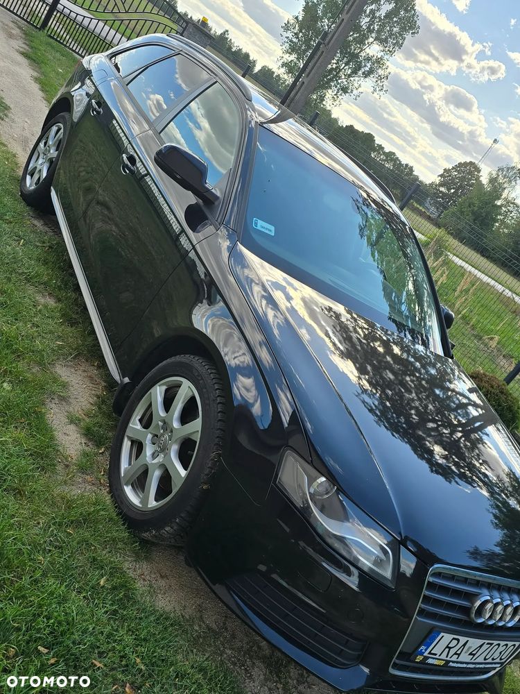 Audi A4 Avant - 2