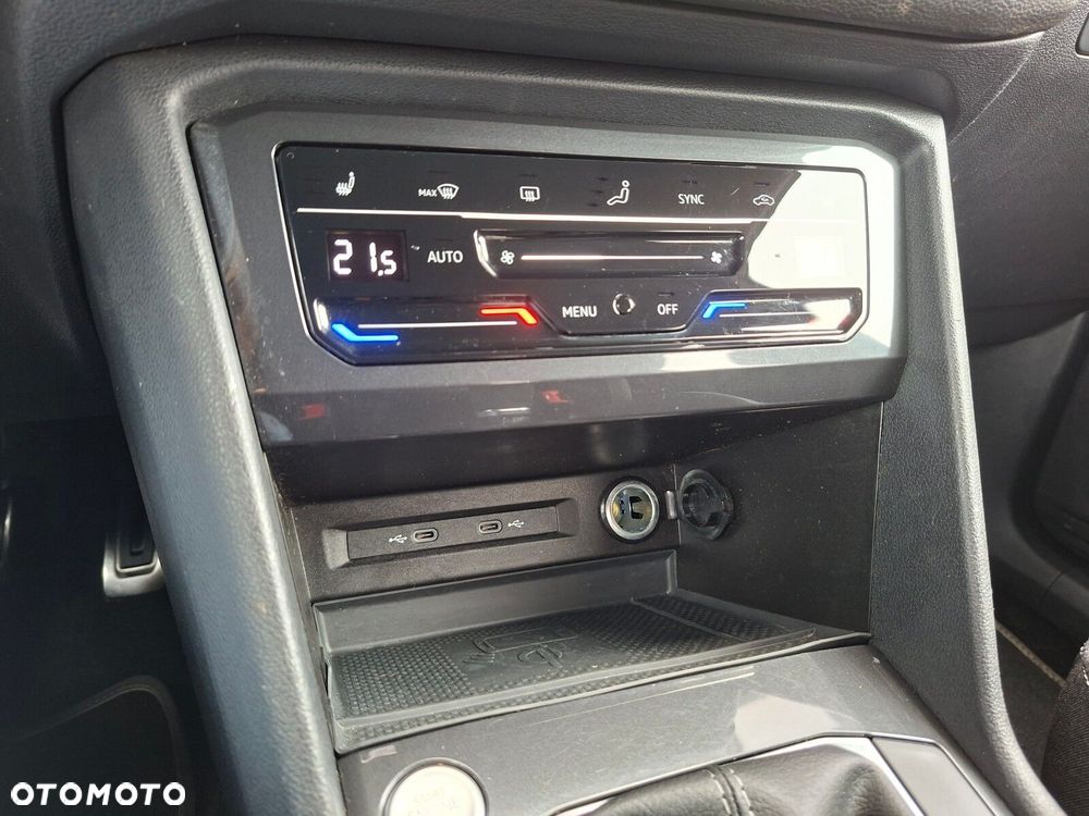 Volkswagen Tiguan Allspace - 22