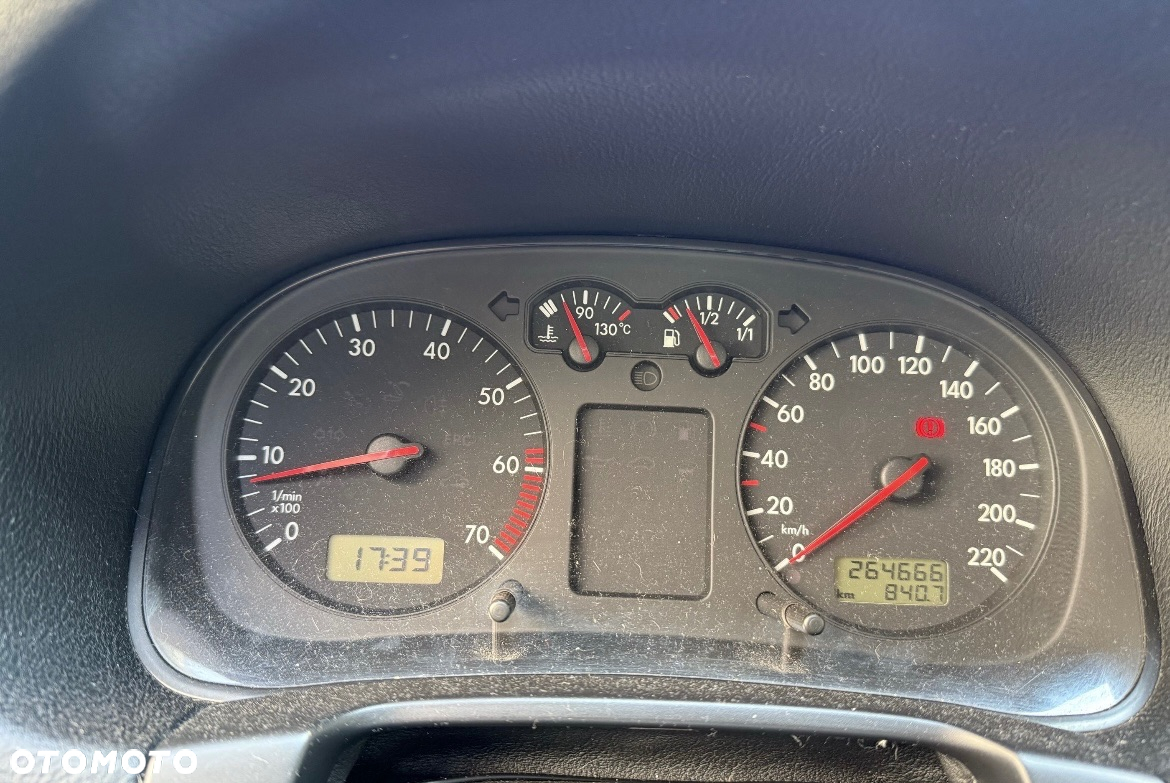 Volkswagen Golf IV 1.4 Basis - 5