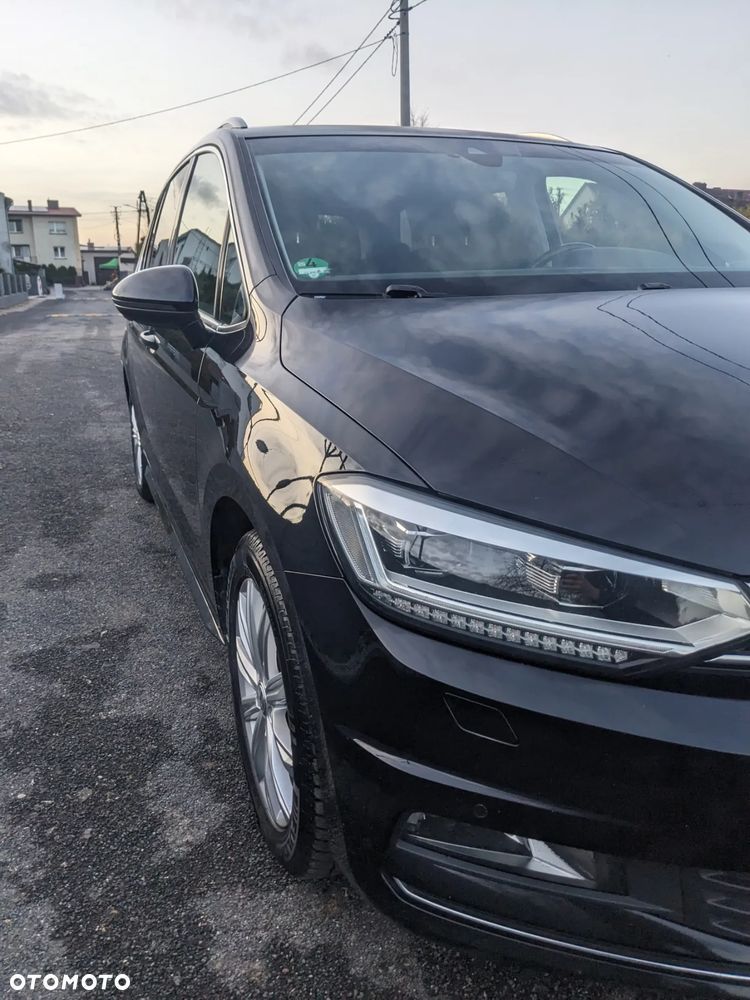 Volkswagen Touran 2.0 TDI BMT Highline DSG - 10