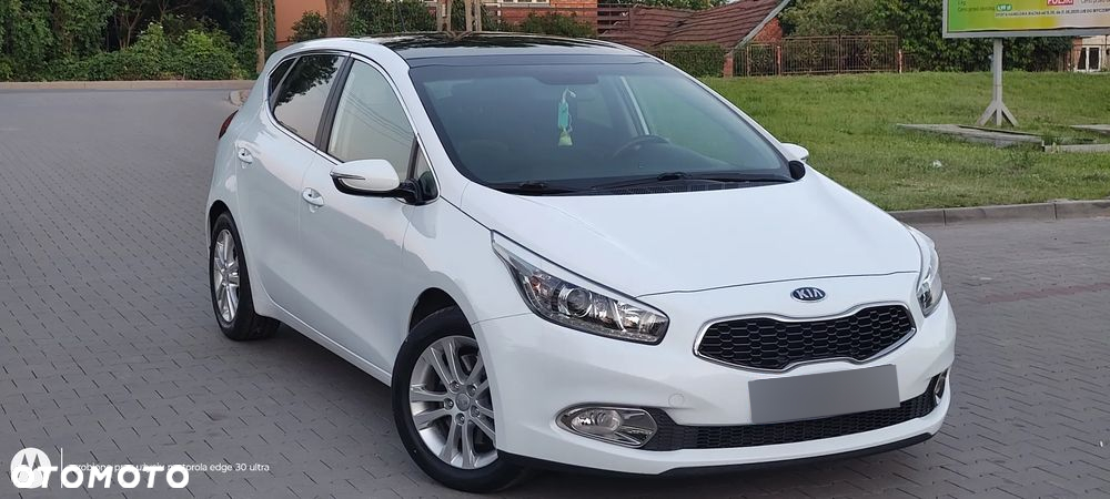 Kia Ceed - 18