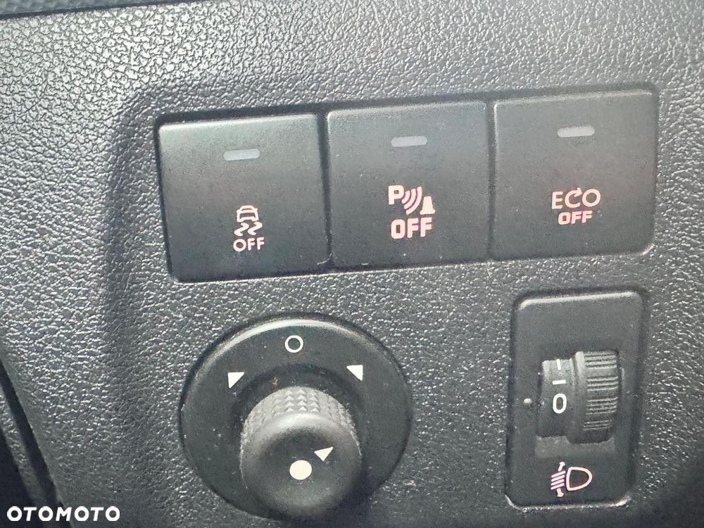 Peugeot PARTNER - 17