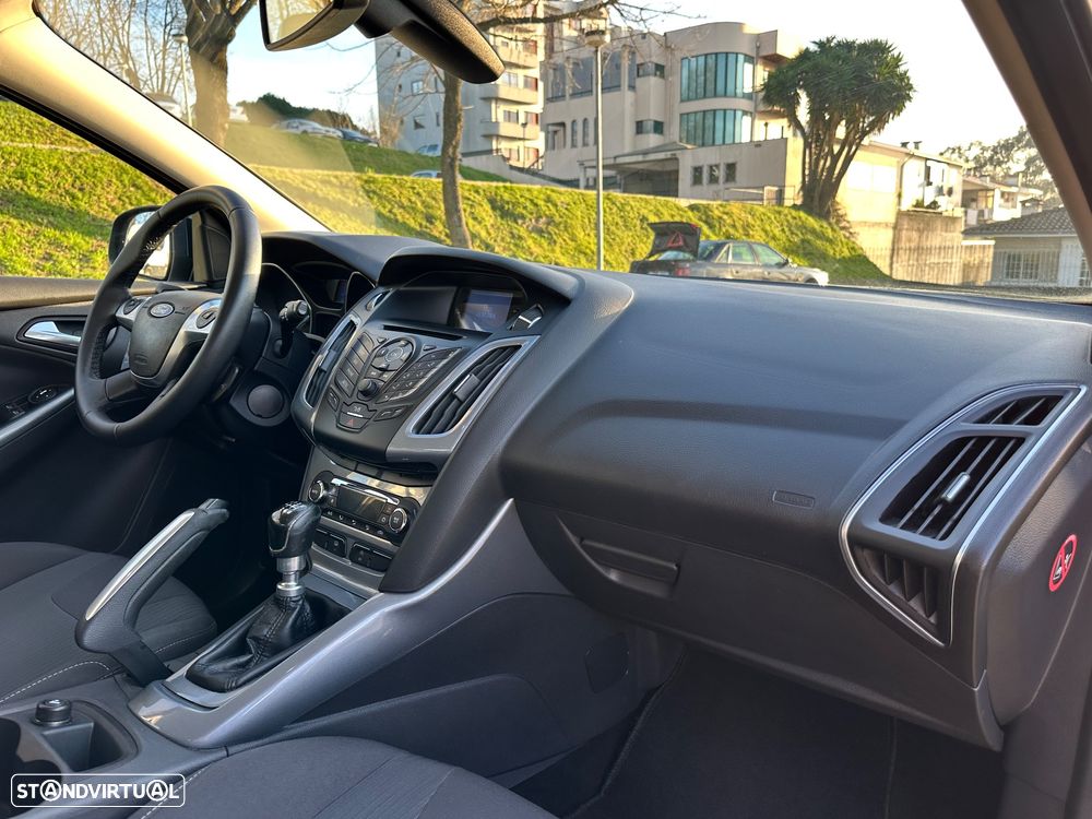 Ford Focus 1.6 TDCi DPF Trend - 33