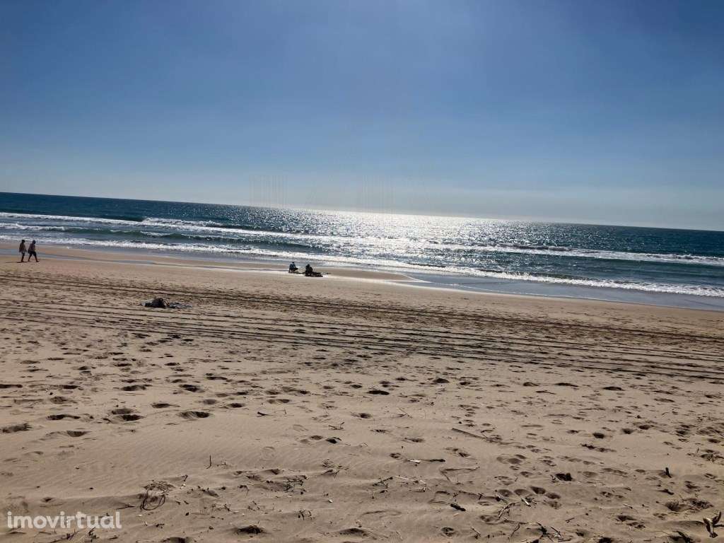 EXCLUSIVO | Propriedade em Aldeia do Meco apenas a 5 minutos da praia - Grande imagem: 3/3