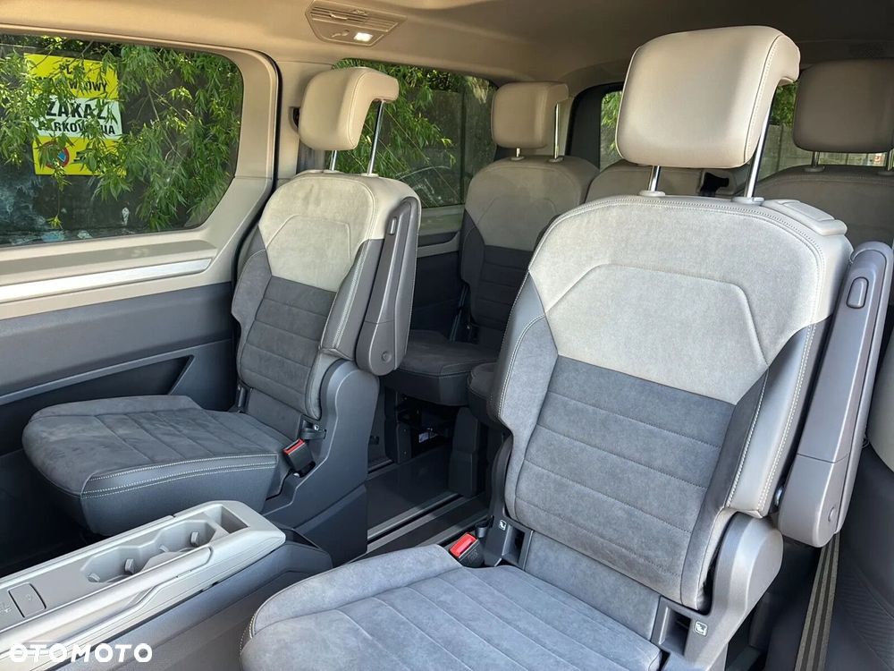 Volkswagen Multivan 2.0 TDI L2 Edition DSG - 15