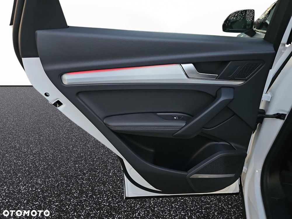 Audi Q5 Sportback - 32