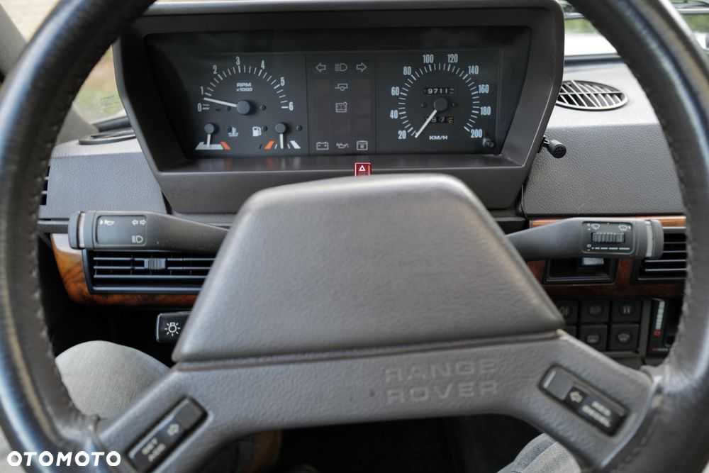 Land Rover Range Rover - 11