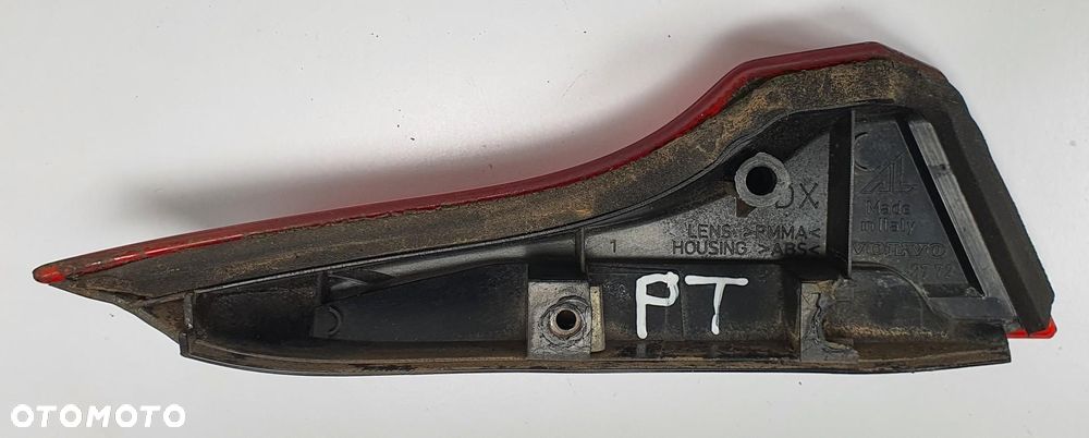 LAMPA ODBLASK KLAPY PRAWY TYŁ TYLNA VOLVO C70 II - 3