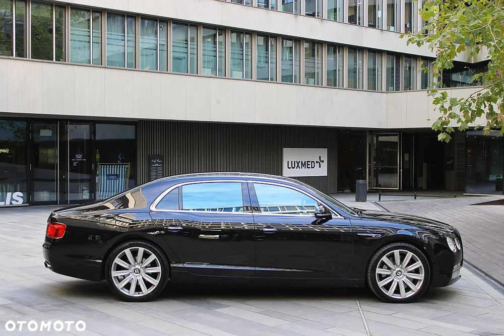 Bentley Flying Spur W12 - 6