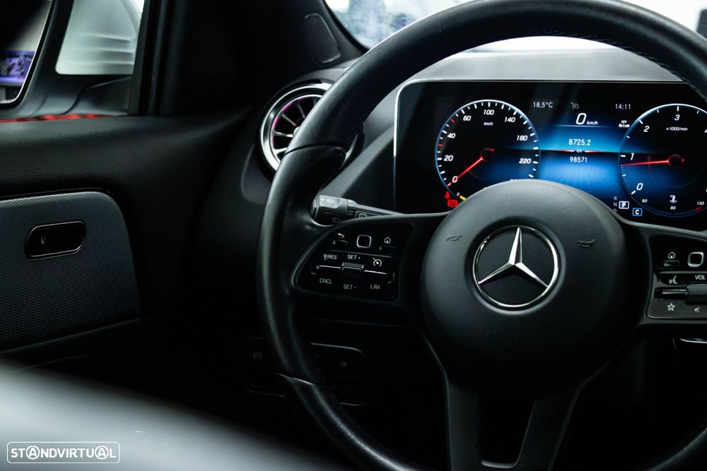 Mercedes-Benz GLA 200 d Style - 17