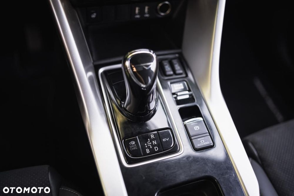 Mitsubishi Eclipse Cross - 25