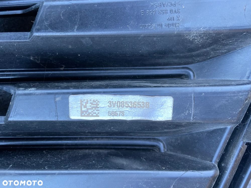 SKODA SUPERB III 3 15-19 ATRAPA GRILL ZDERZAKA PRZÓD 3V0853653B - 6