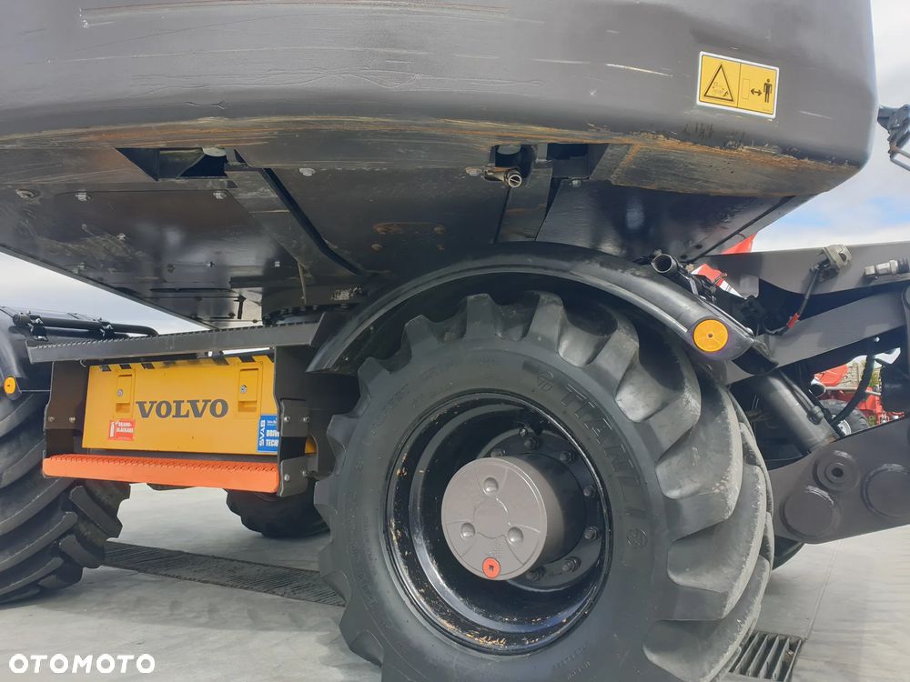 Volvo EW 160E ROTOTILT ZE SZCZYPCAMI SYSTEM GPS 3D LEICA - 34