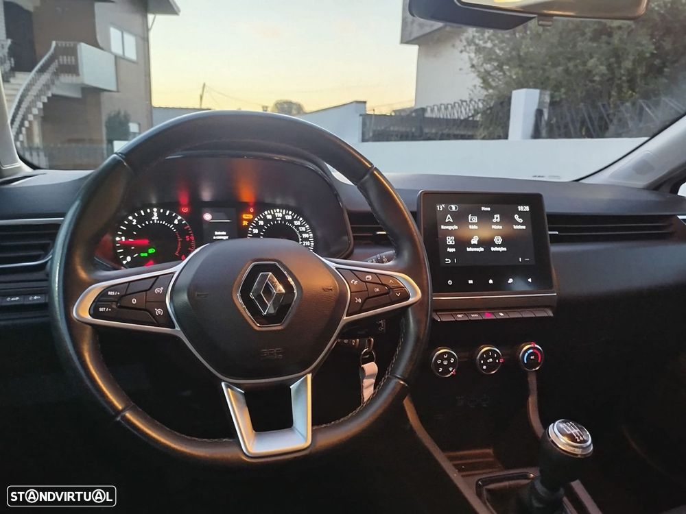 Renault Clio 1.5 Blue dCi Exclusive - 13