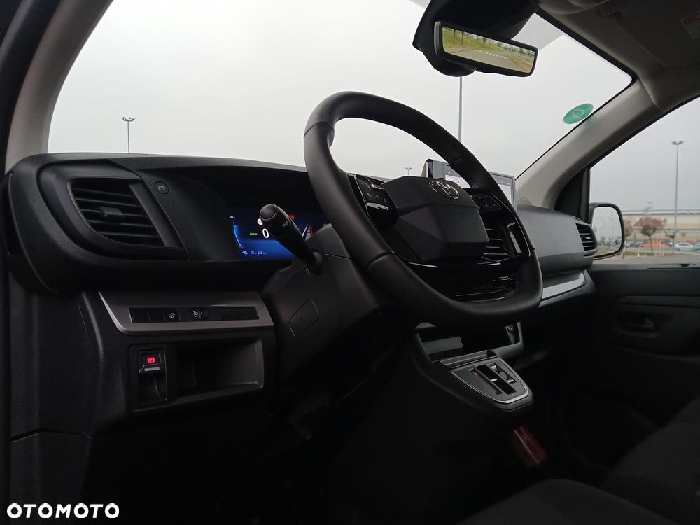 Toyota PROACE - 16