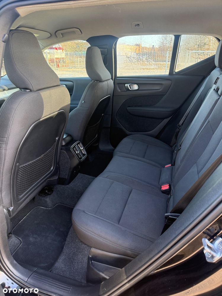 Volvo XC 40 T3 Geartronic Momentum - 7
