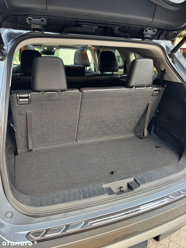 Toyota Highlander 2.5 Hybrid Executive - 22