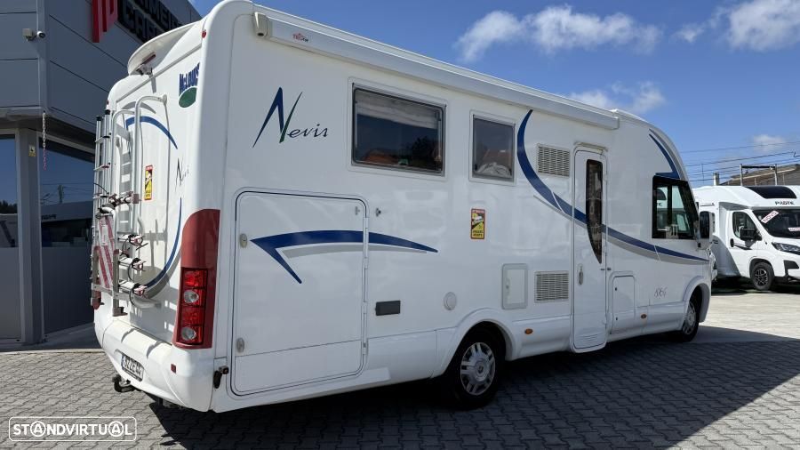 McLouis Nevis 876G 2.3 MJ 150cv c.central - 13