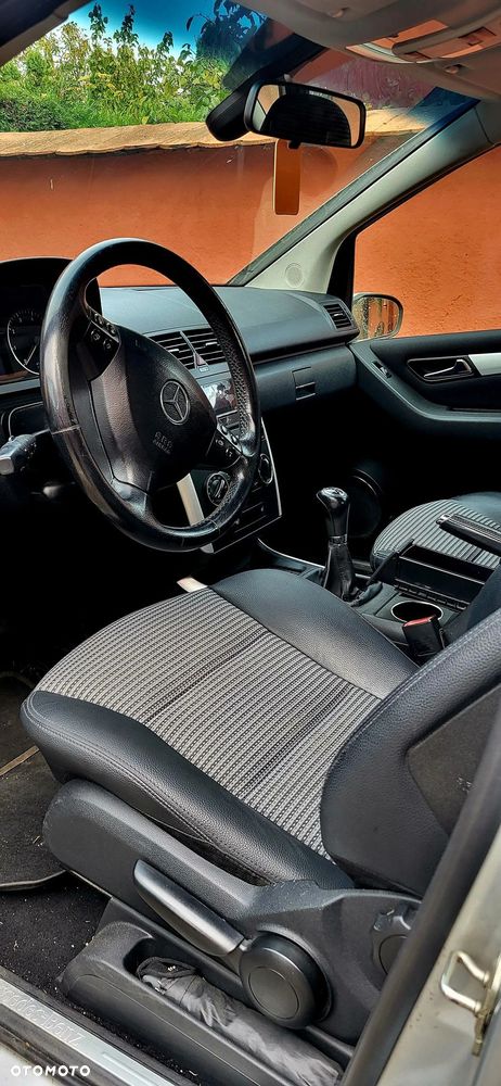 Mercedes-Benz A-Class 2006 photo 2
