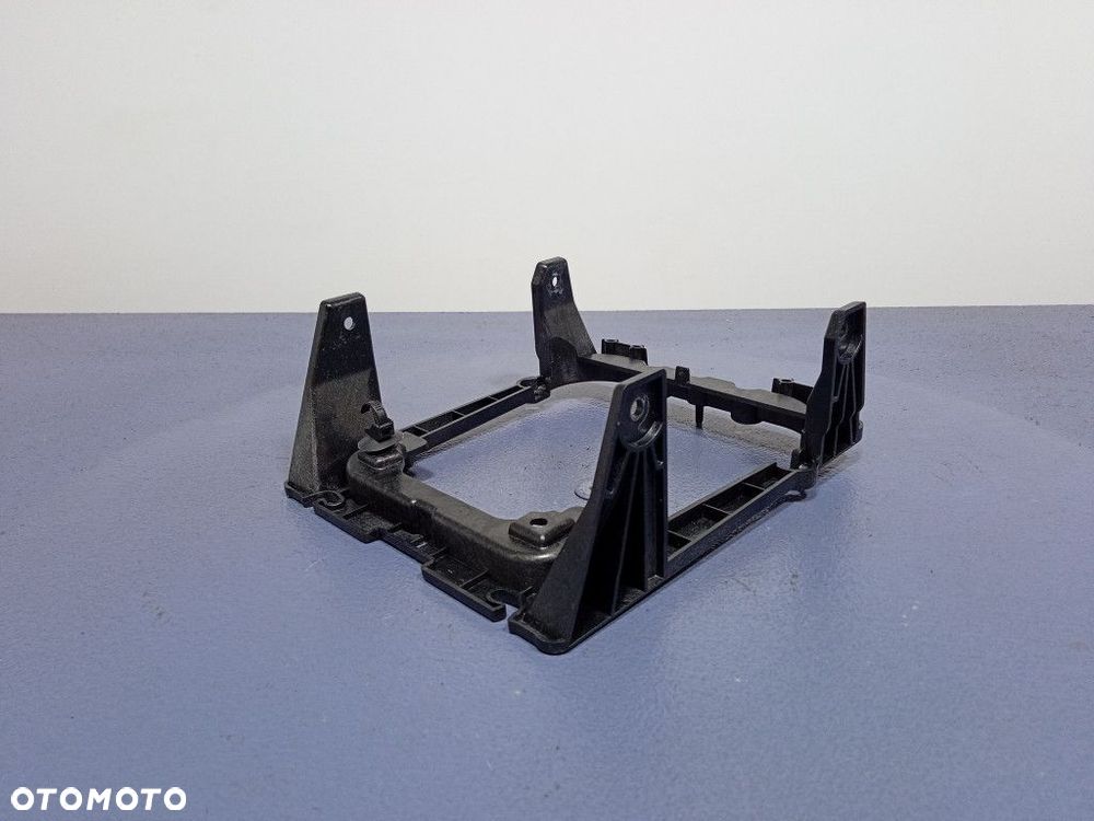 BMW X5 G05 G06 UCHWYT MOCOWANIE STEROWNIKA KONSOLI 9399769 - 2