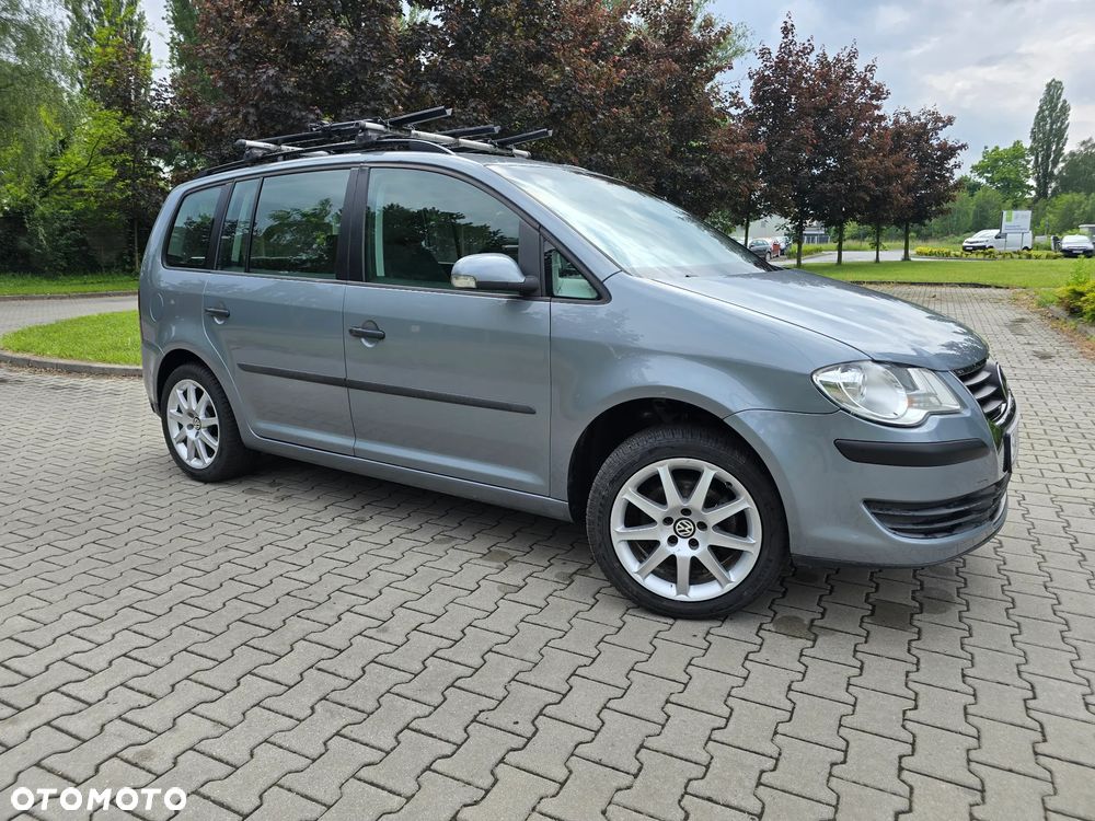 Volkswagen Touran 1.6 Basis - 39