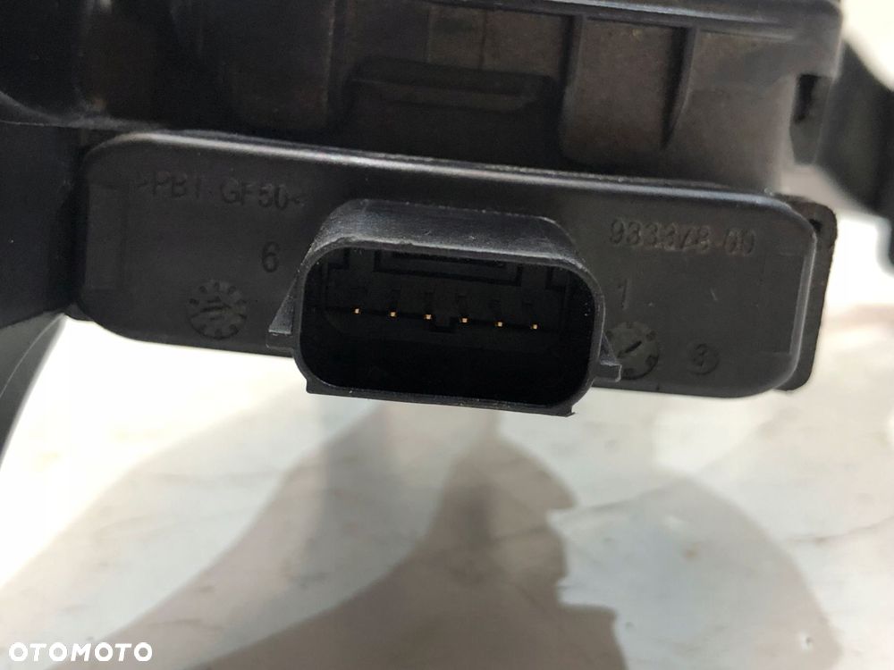 grand cherokee wk2 potencjometr gazu pedał 3.0crd - 5