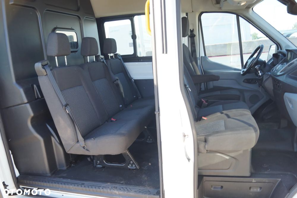 Ford Transit - 25