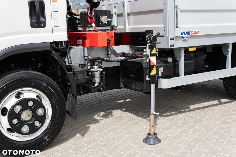 Isuzu Truck M30 3.0 skrzynia i żuraw HDS FASSI - 17