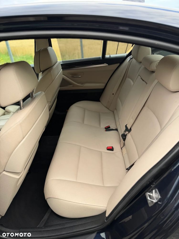 BMW Seria 5 530d - 31