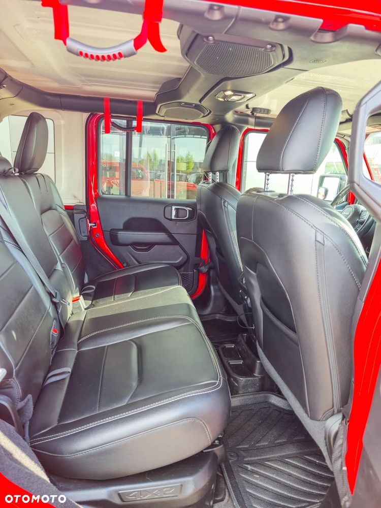 Jeep Wrangler Unlimited 2.0 Turbo PHEV 4xe Sahara - 17