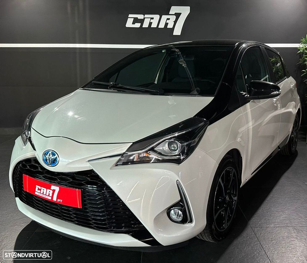Toyota Yaris 1.5 HSD Comfort +P.Style+P.Techno - 3