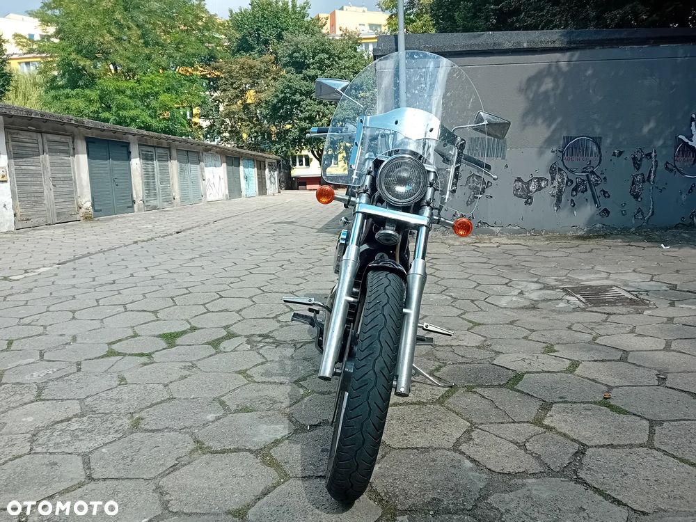 Suzuki Boulevard - 5