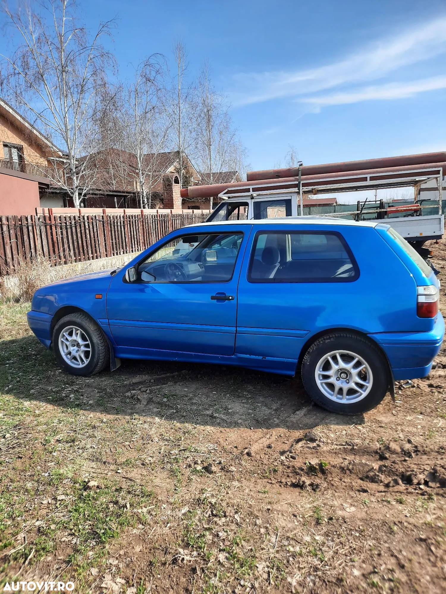 Volkswagen Golf CL - 3