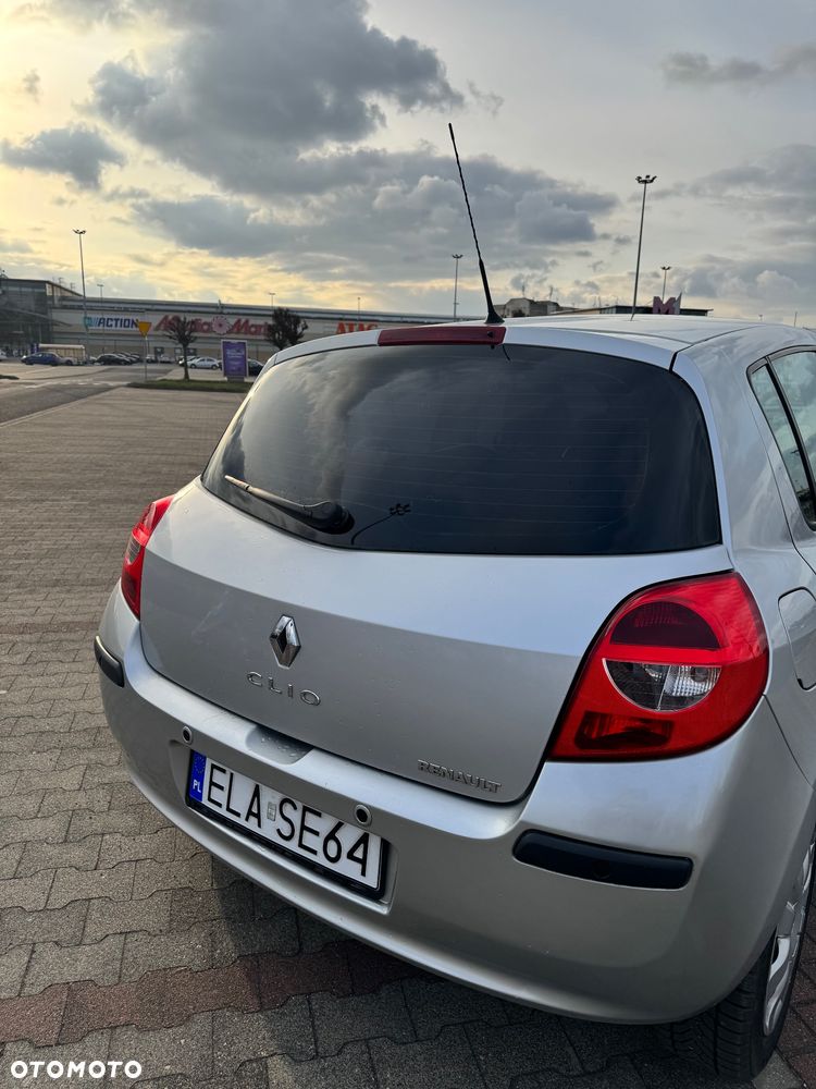 Renault Clio - 4