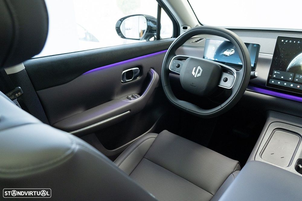 Leapmotor C10 28.4 kWh REEV Design - 26